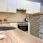 Quiet Base By Libertarent Appartement