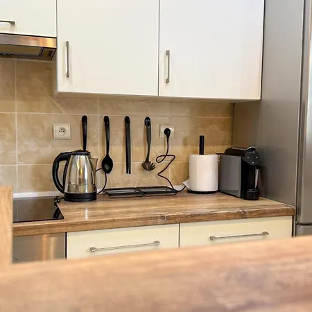 Quiet Base By Libertarent Apartment Walbrzych