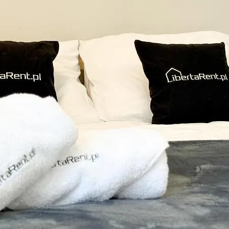 Quiet Base By Libertarent Apartment *